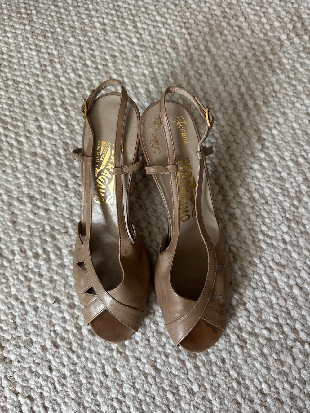 Vintage Salvatore Ferragamo Taupe Leather Slingback Open-Toe Heels